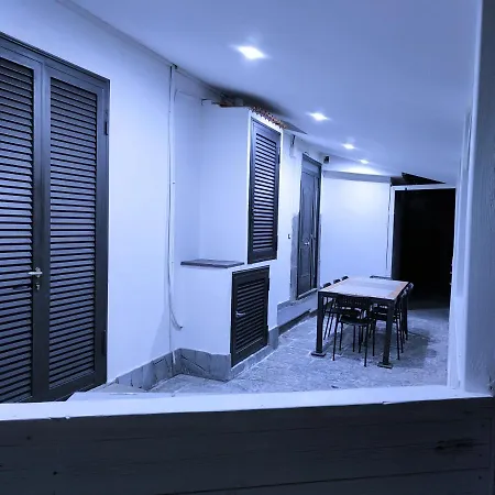 Terrazza Sul Vesuvio Con Piscina