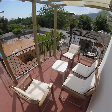 Terrazza Sul Vesuvio Con Piscina Terzigno